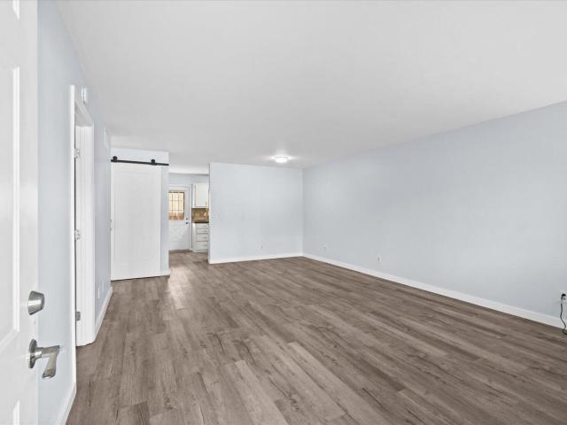 303 Crystal Place
