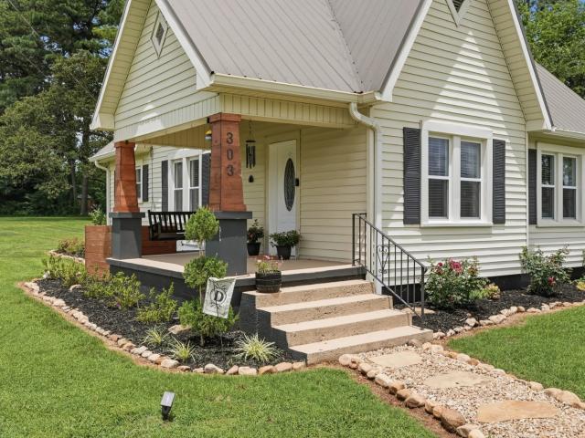 303 Gore St