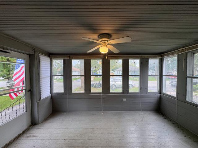 303 davison street