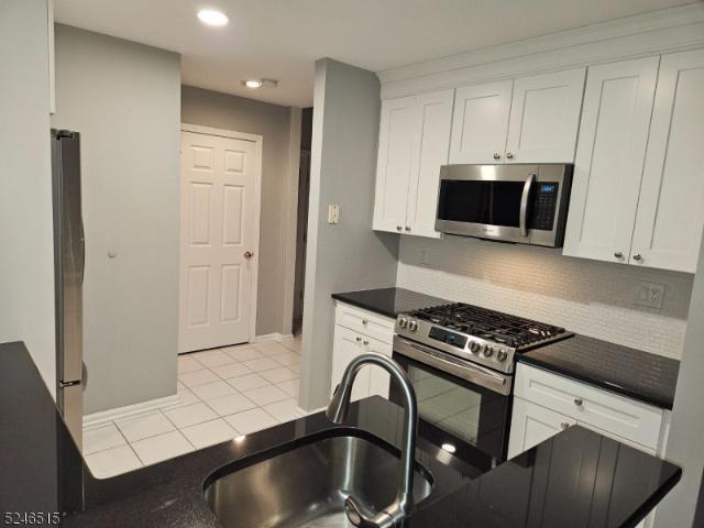 303 Enclave Lane, Bedminster Twp. Us, nj