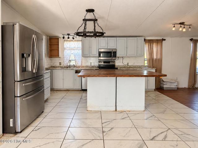 303 Evans Bass Road # # B