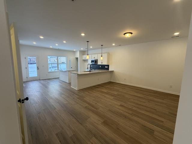 303 Oakfield Lane