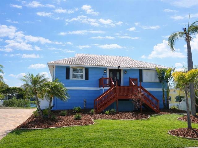 303 Lagoon Dr, Palm Harbor, FL 34683 | MLS #TB8475