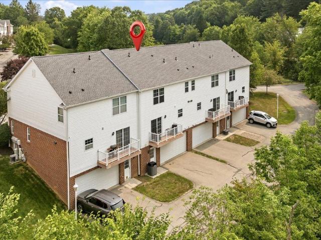 303 Lakeview