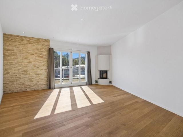 303 m² Attika mit Terrassen auf drei Seiten und Sauna