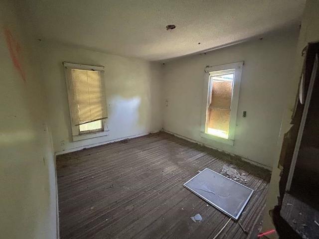 303 N 5th