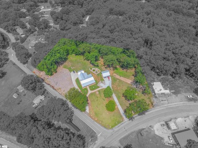303 N Norris Drive