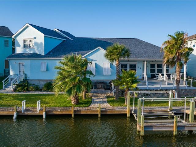 303 Square Rigger Rd, Rockport, TX 78382 | MLS #472926