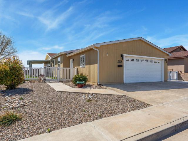 303 Sunrise Bluffs Drive