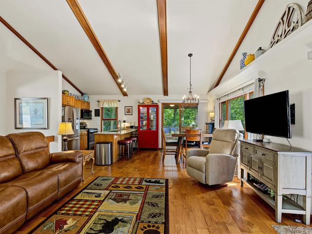 303 W Wachter Road