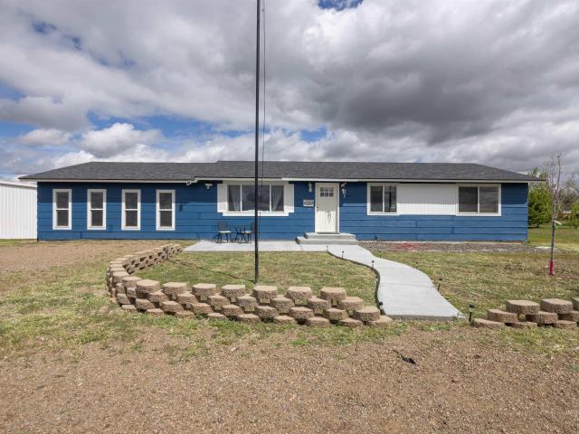 3044 NE Reservoir Rd