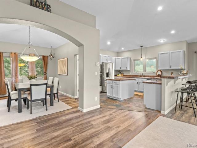 3044 High Road