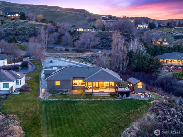 3045 Eastview Ln, Wenatchee, WA 98801 | MLS #2490