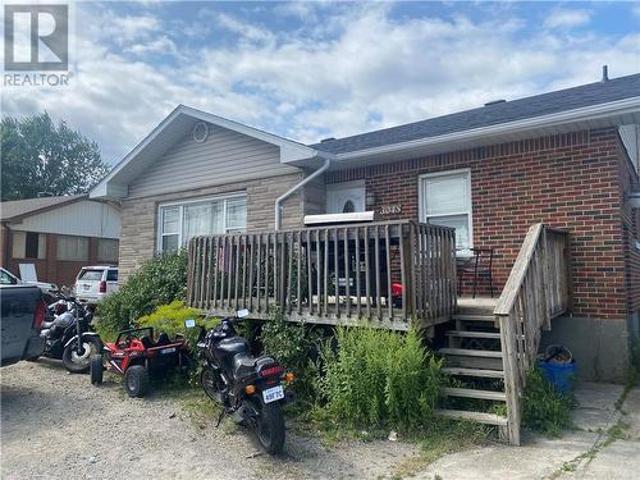 3045 Falconbridge Highway Unit# Main Floor, Garson, ON, P3L 1J4 house for lease | Listing ID 2129 | Royal LePage