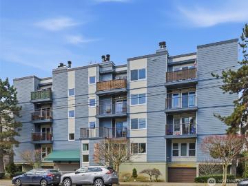 3045 20th Avenue W # 303