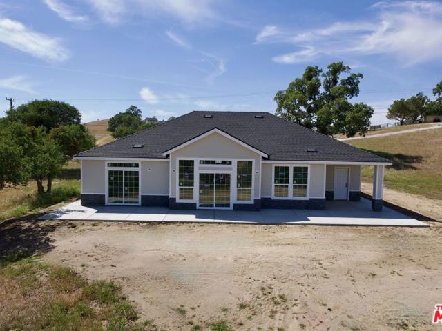 30460 Horsethief Drive