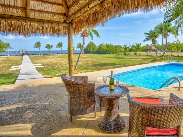 30468 Oleander Boulevard, Big Pine, US, FL