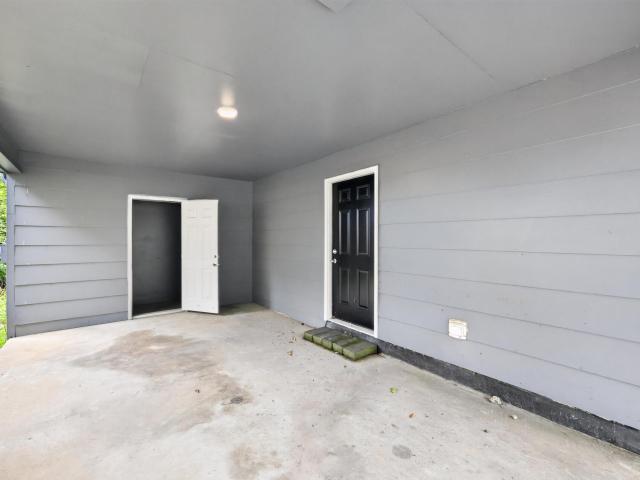 3047 Apple Valley Lane