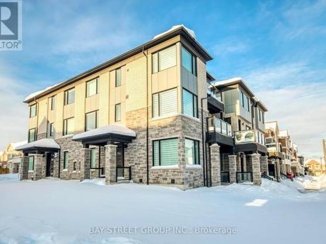 3049 Merrick Road, Oakville, ON, L6H 7G1 house for sale | Listing ID W13785 | Royal LePage