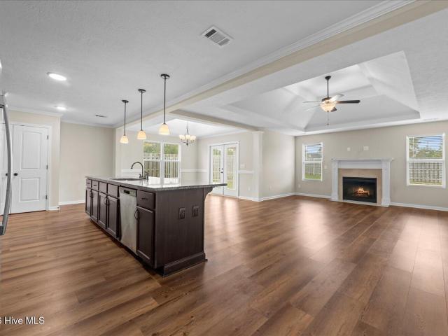3049 Easton Drive