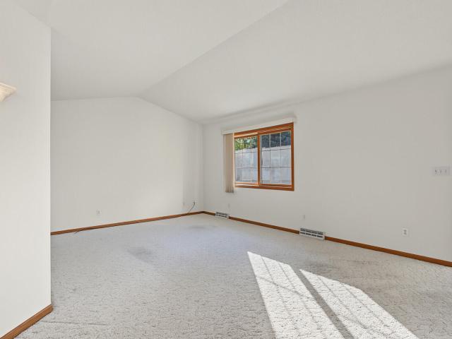 3049 Lakota Pl