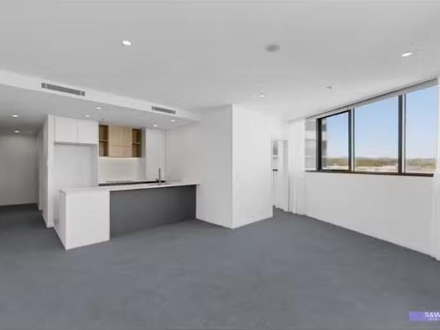 304/102 Easty Street, PHILLIP ACT 2606 Apartment for rent Lis.