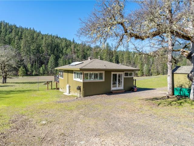 30429 Ridgewood Drive