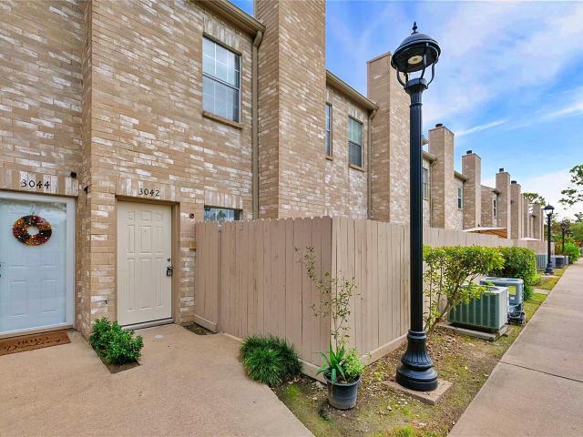 3042 Holly Hall Street 3042
