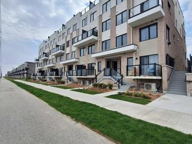 304 1 Dersan Street, Pickering, ON, L1X 0S9 townhouse for sale | Listing ID E13580 | Royal LePage