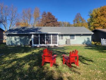 304 9th Street SW