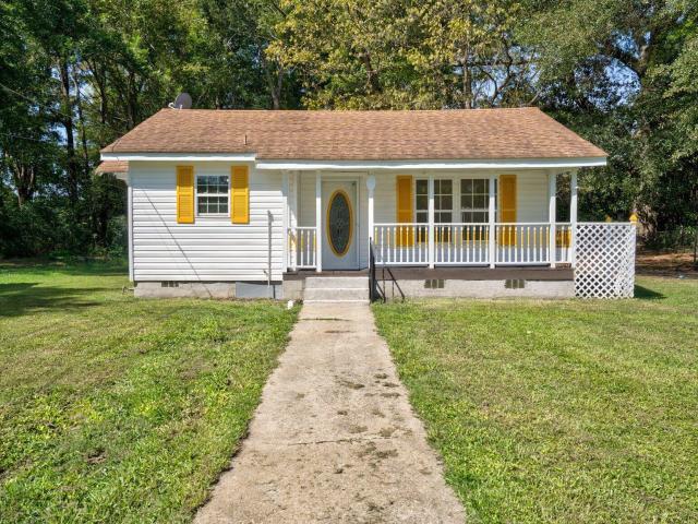 304 Gum Avenue