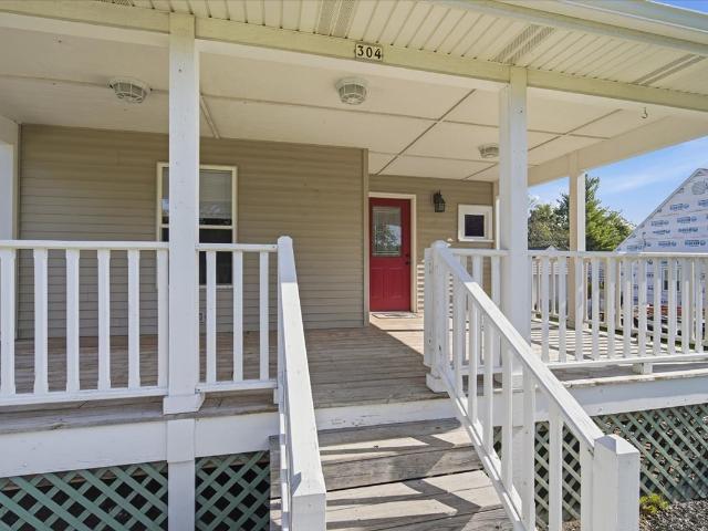 304 E Franklin Street