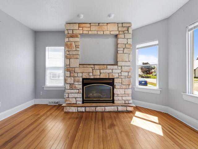 304 E Jefferson Street