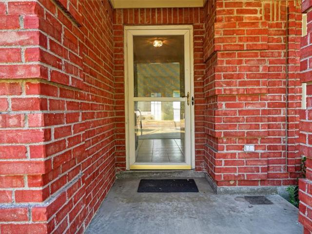 304 Edgehill Road