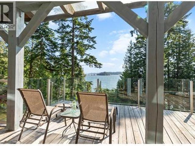 304 Esplanade Road, Keats Island, BC, V0N 1V0 house for sale | Listing ID R3135 | Royal LePage