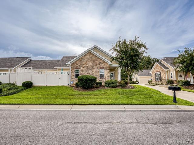 304 Hidden Creek Circle 1