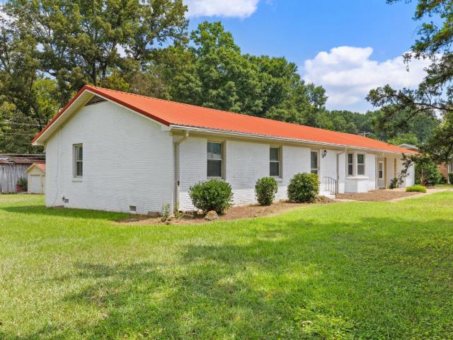 304 Maple St