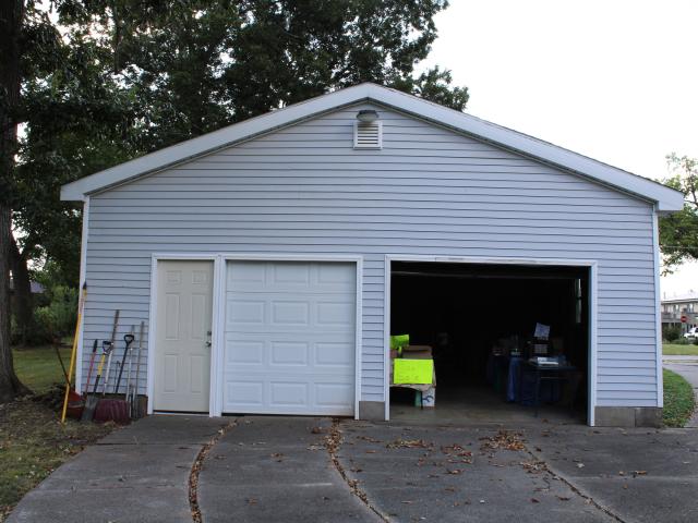 304 S Maple Street