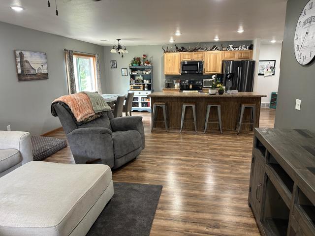 304 S Red Pine Trl