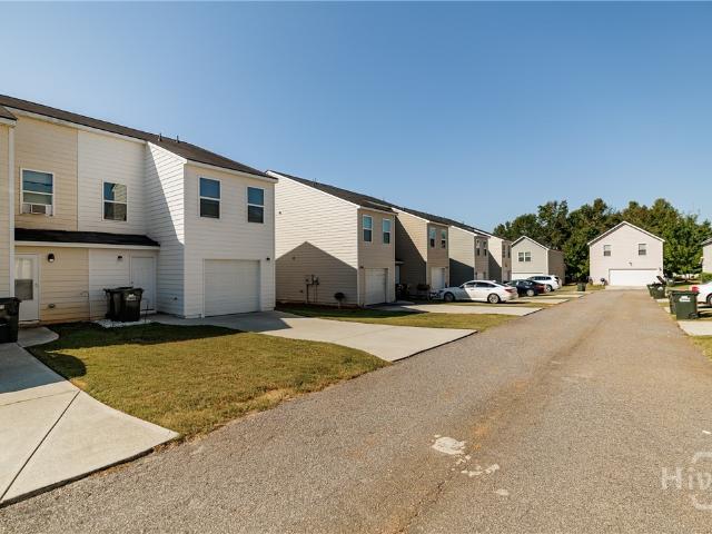 304 Samuel Clemens Way
