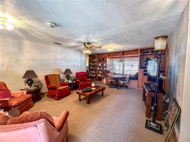 304 SE 2nd Street