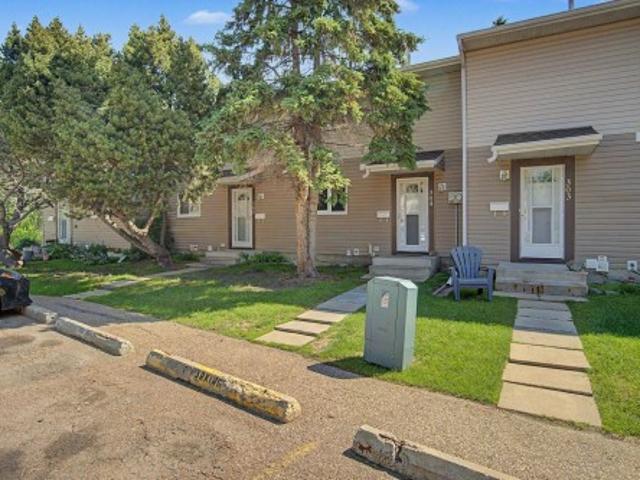304 Spruce Glen, Spruce Grove, AB, T7X 2J7 townhouse for sale | Listing ID E4499 | Royal LePage