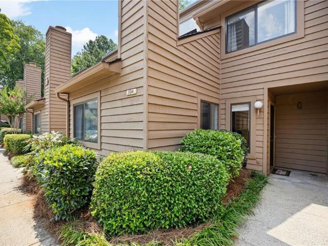304 Parkaire Crossing