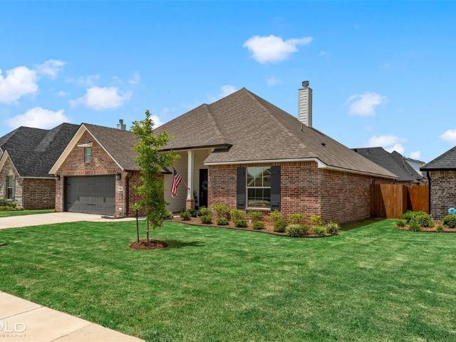 304 Prien Lake Loop