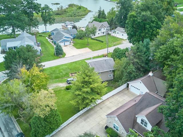 304 Riverside