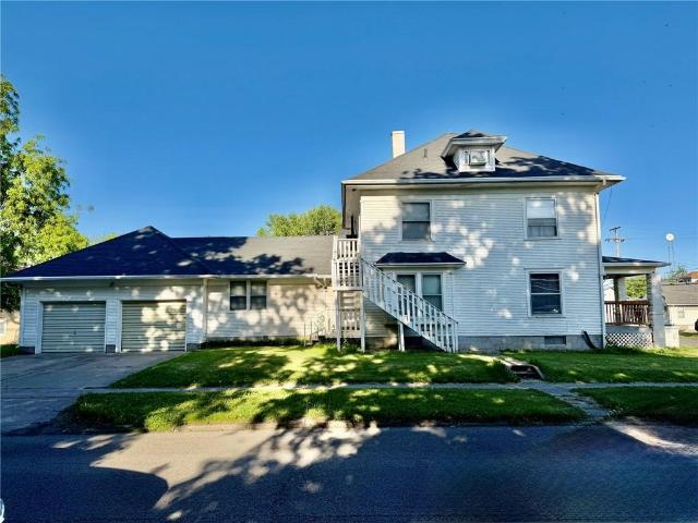 304 W 7th Street