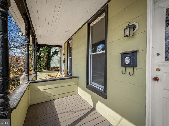 304 W Cold Spring Lane