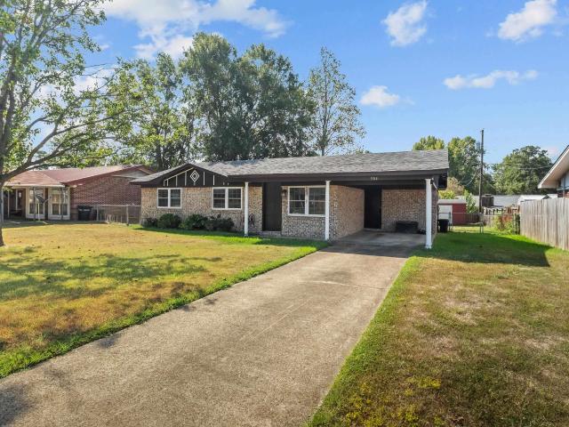 304 W Greenfield Drive