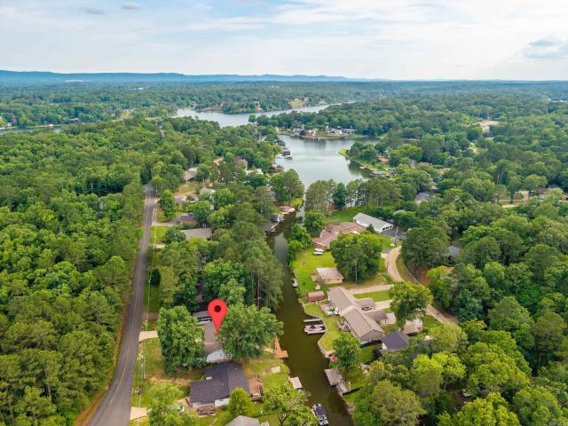 304 W Mountain View Drive