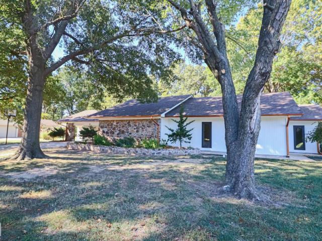 304 Westwood Circle